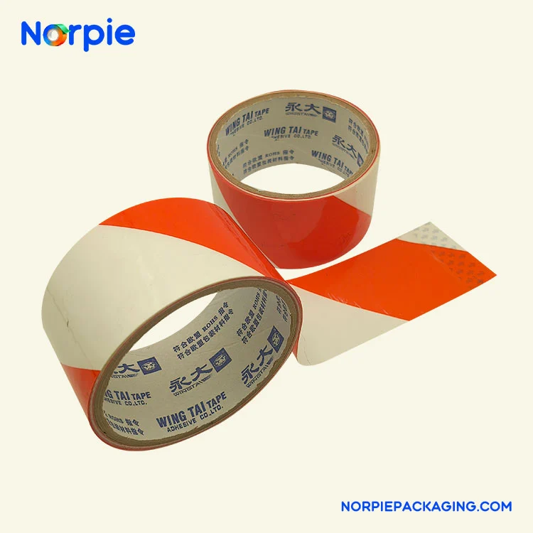 Červená a biela výstražná páska